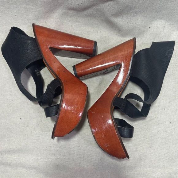 Charles Jourdan Varnished Wooden Sole Open Toe Strappy Platform Heels Size 7 - Picture 7 of 10